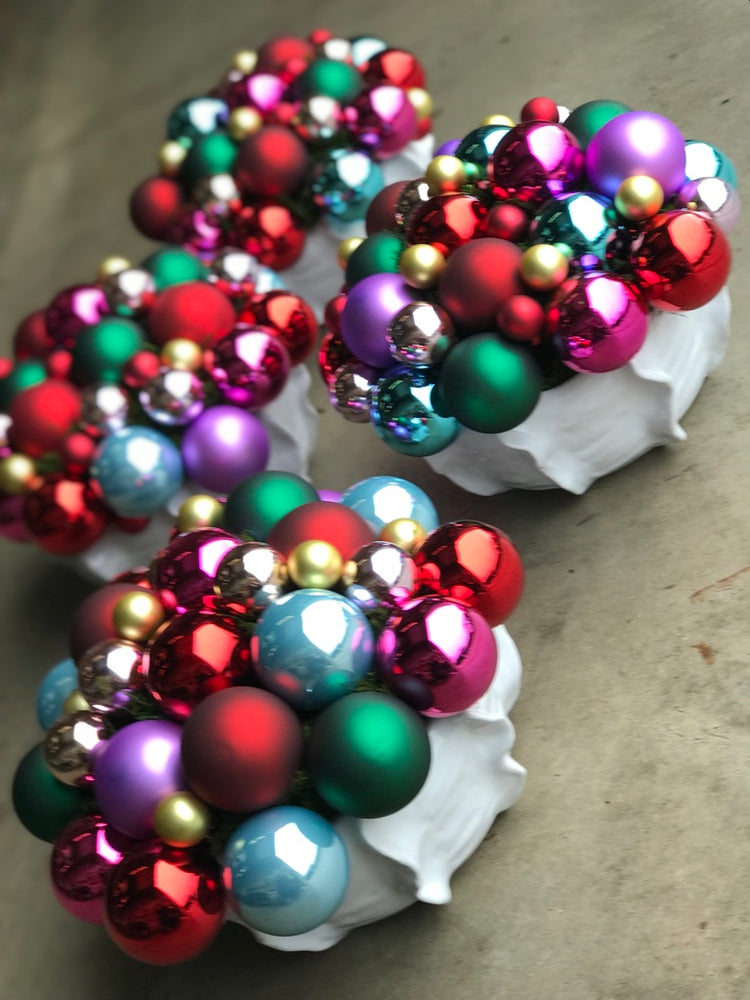the ornament arrangement