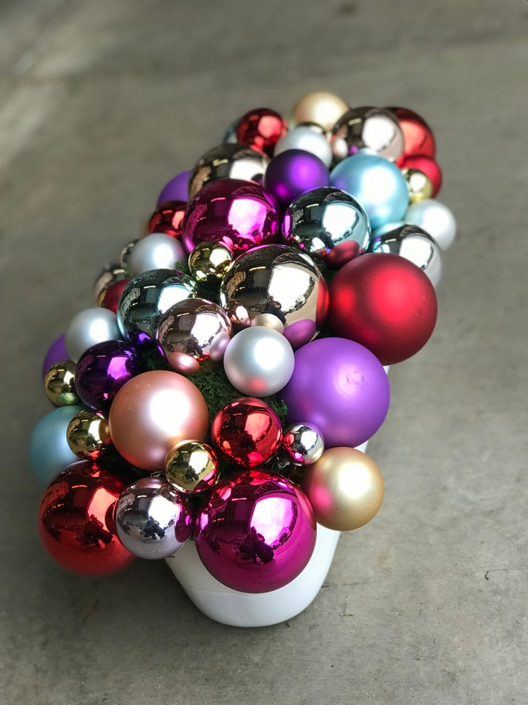 the ornament arrangement